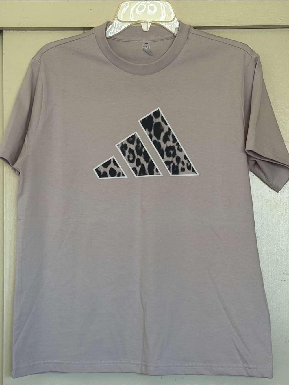adidas Mauve Tee with Leopard Logo